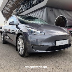 tesla-model-y-long-range-4x4